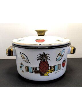 Vtg, Georges Briard 2Q Enamel Pot With Lid Pineapple & Strawberry Mid Century